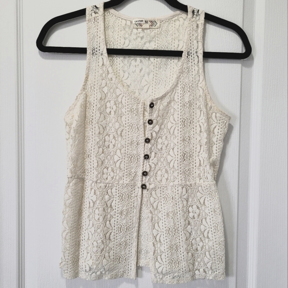 Pink Rose Tops - Pink Rose crochet lace button up tank top, medium, boho style